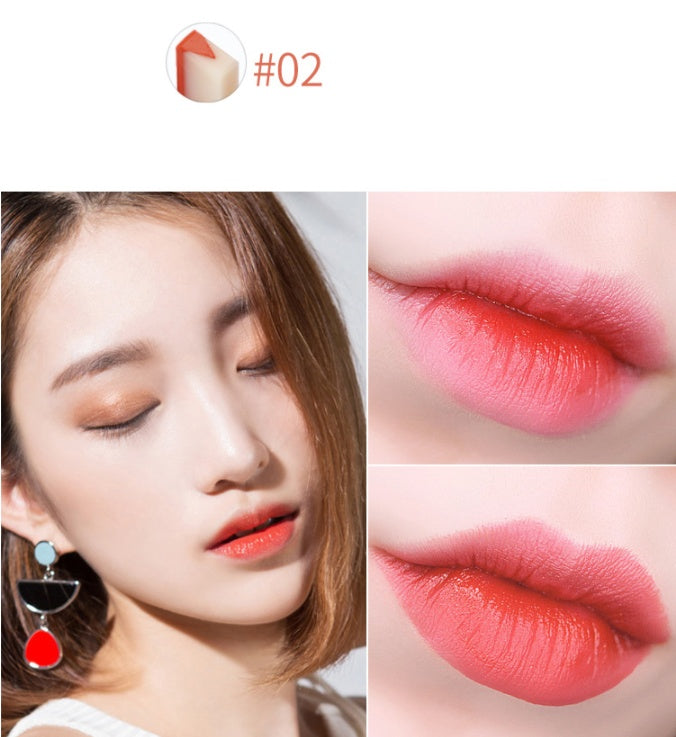 Three-dimensional two-color V-shaped lipstick