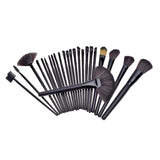 Set of 24 makeup brushes