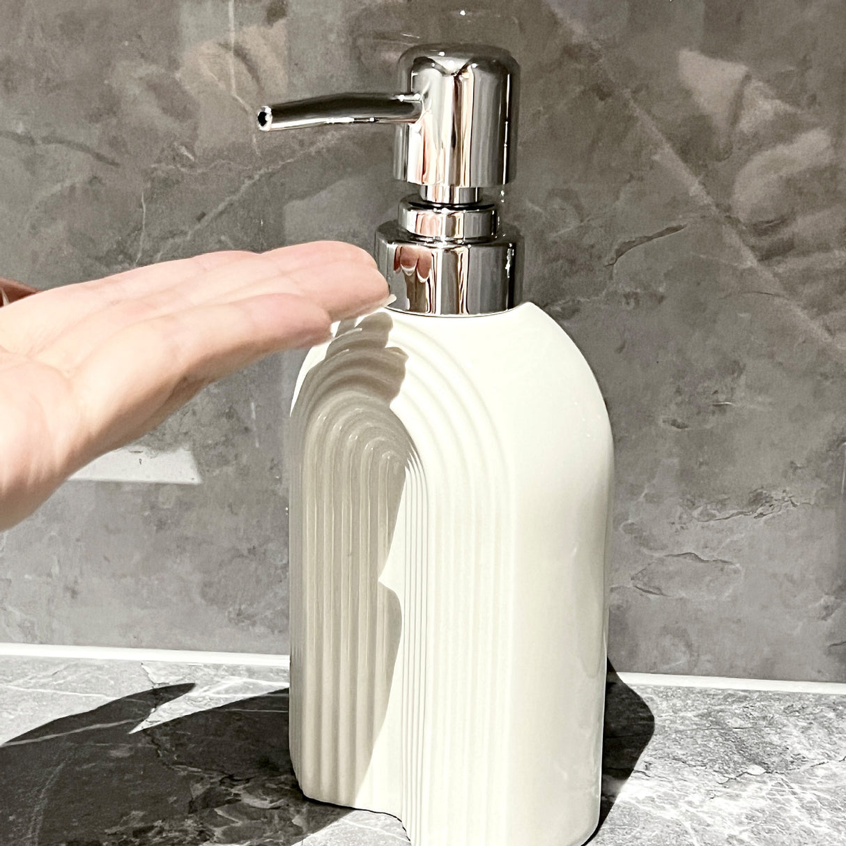 Ceramic Large Capacity Shower Gel Shampoo Travel Bottle Ceramic Large Capacity