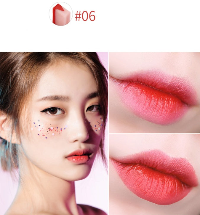 Three-dimensional two-color V-shaped lipstick