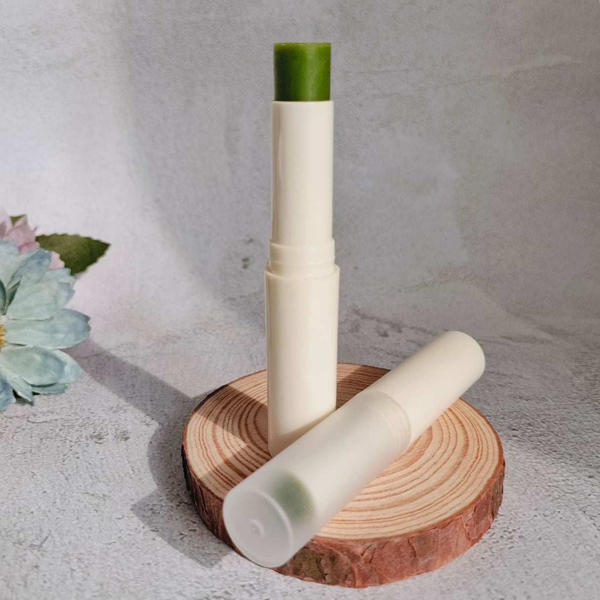 Custom Green Juice Lip Balm Lipstick Nourishing Lipstick